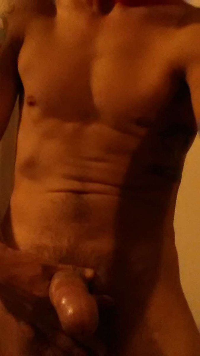 Justin_Longer1's tweet photo. Need a new fun play partner who thinks they can handle the fun https://t.co/YqrykuFUo1