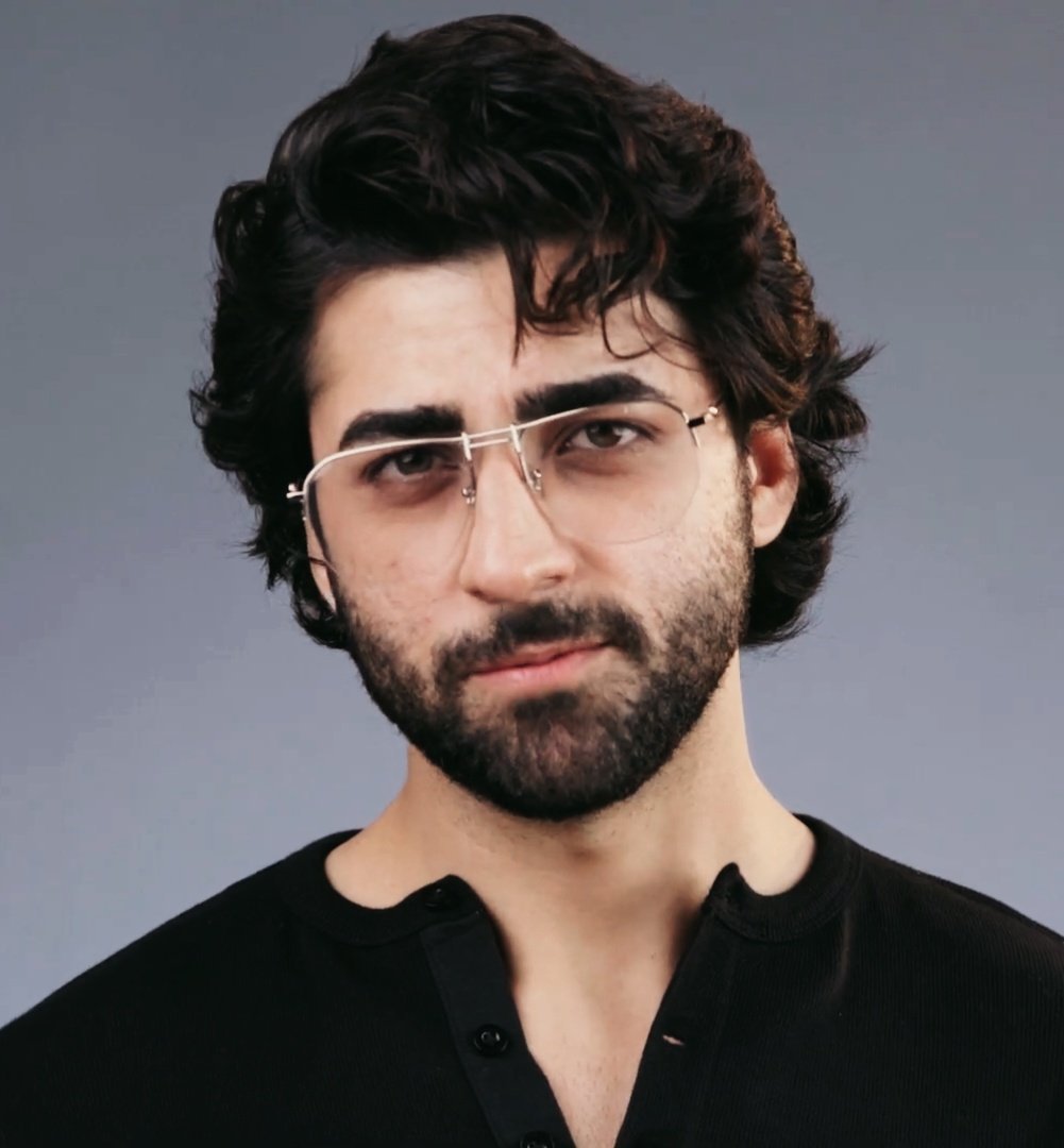 heeyysie's tweet photo. The glasses really said “let me make him finer” 😍🫠 #Nameerkhan https://t.co/w1QE5bTlsj