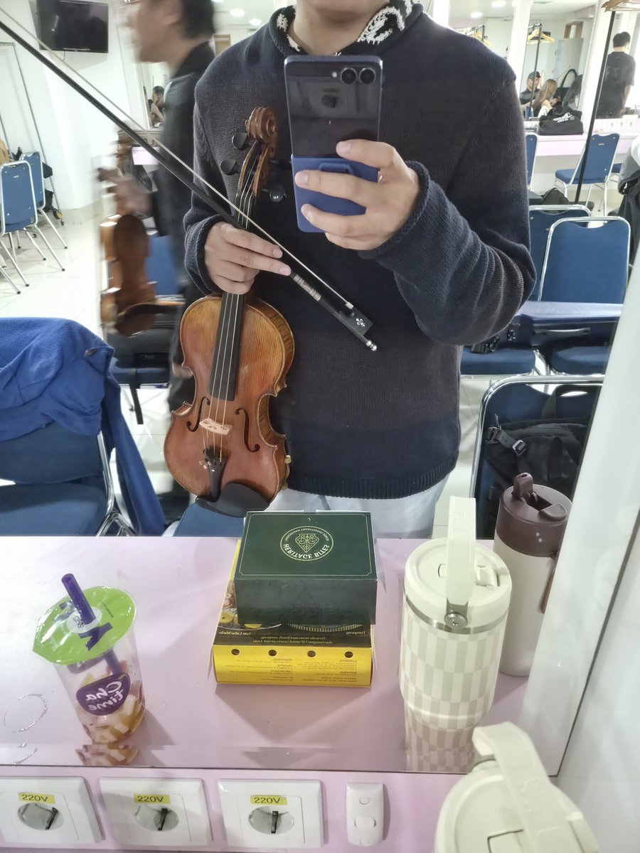 maspikok's tweet photo. wml todayyyy https://t.co/aNxopM77PO