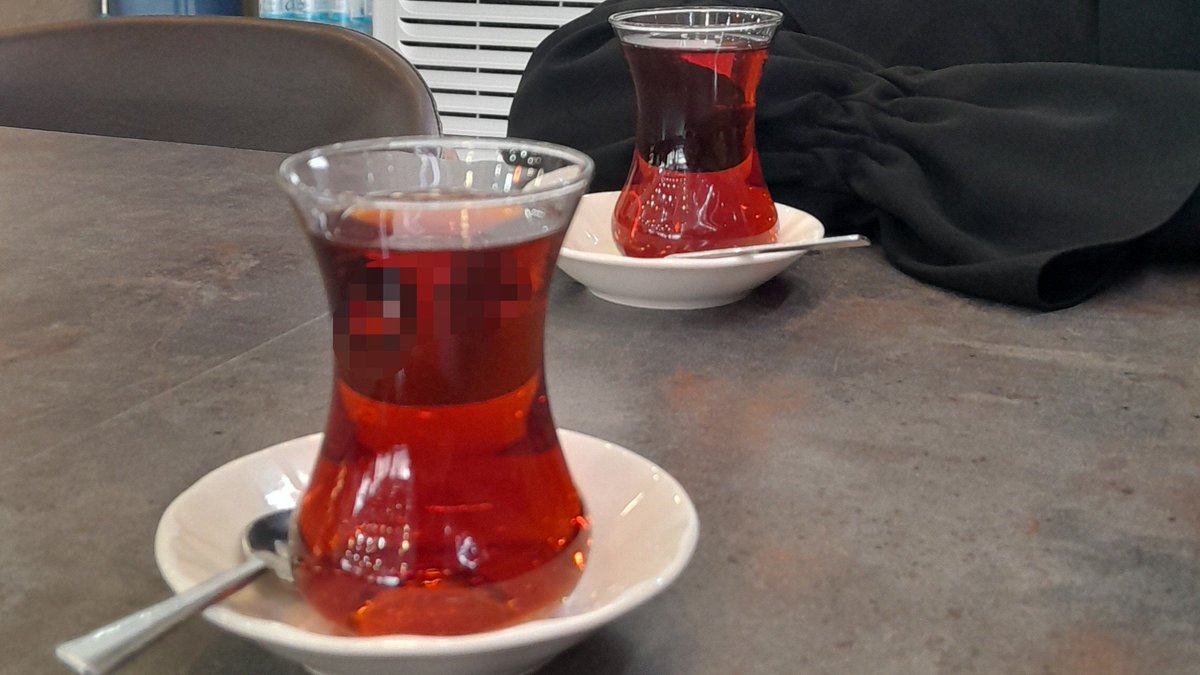 mahiyah00's tweet photo. Ya yarım saat geç gelmeliyim ya bir buçuk saat erken ortası yok https://t.co/ekzNA1E4oW