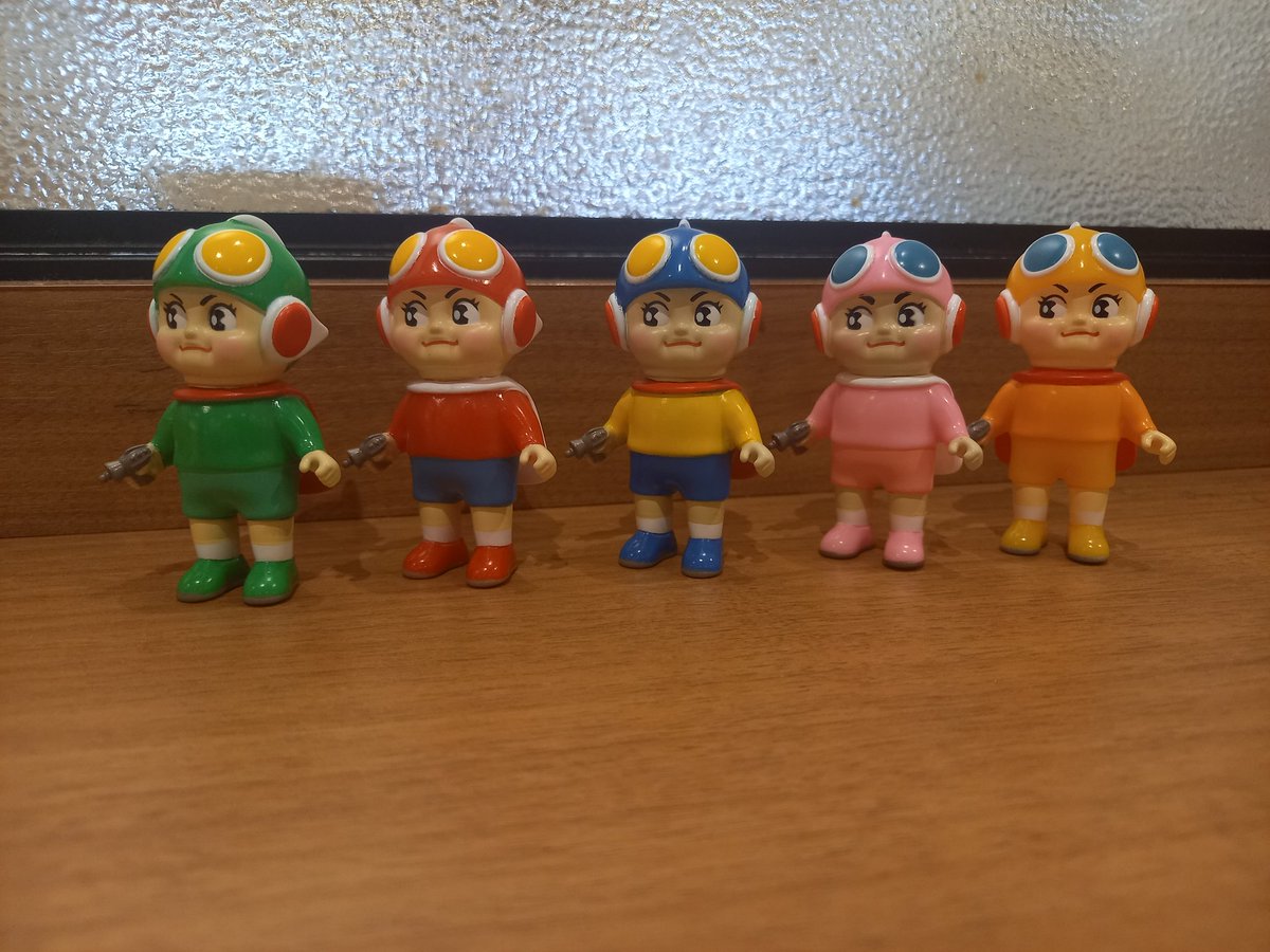 963chan2's tweet photo. あらかわいい!
無事全員集合\(^o^)/
#VAG
#ToyFields
#バクハツ少年コタロウ https://t.co/kdTsK8gCNr
