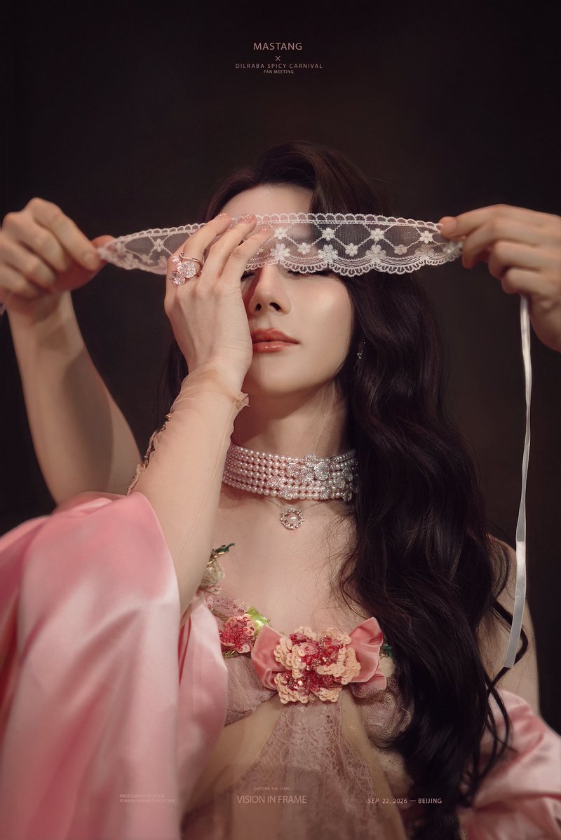dearthxr's tweet photo. An absolute goddess! https://t.co/XiehXZ5aL9