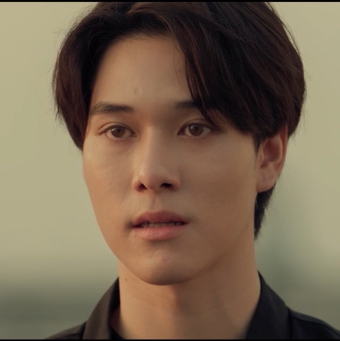 skononoh's tweet photo. you are so special for me my heart still hurts looking at those eyes https://t.co/xanWbRLedo
