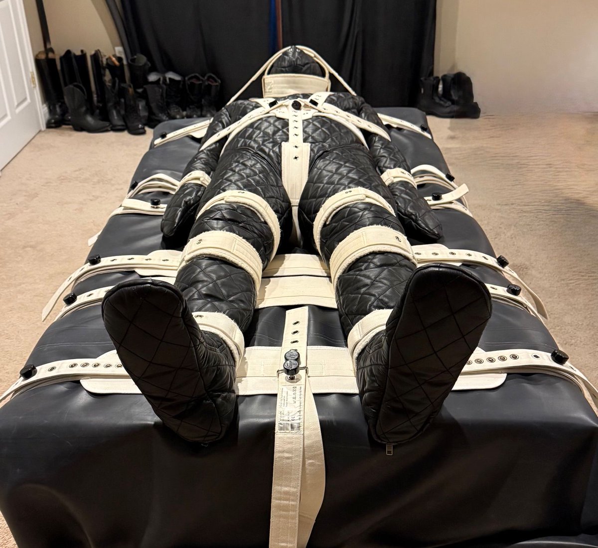 LeatherPrison's tweet photo. The second Golden Ticket release is finished.

Thank you to everyone who ordered, and everyone who continues to support LeatherPrison and thank you to ust ask Artimus_Bound (from Fetlife) for the images. 

Now we had better get making them.

https://t.co/CaxJtBN8c1

#BuiltToBind #LeatherPrison
