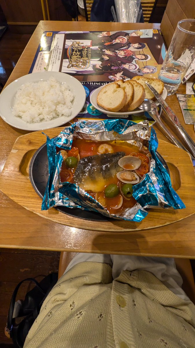 kyonps885's tweet photo. 今日は3弾毛ラボむにゅかの
環と壮五のアクアパッツァ
とCOCO'Sプリン

コラボメニュのモチーフ曲は
miss  you

魚介沢山で美味しかっー😂 https://t.co/tiTYHnQfBo