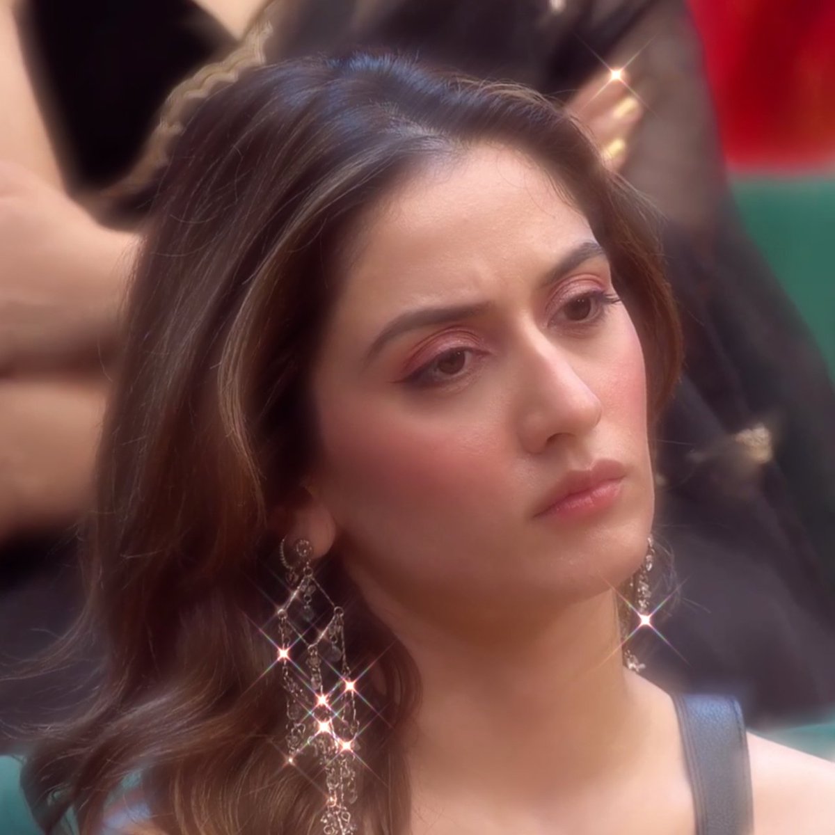 butterrish's tweet photo. uditi singh looking like a princess https://t.co/GL708foJmL