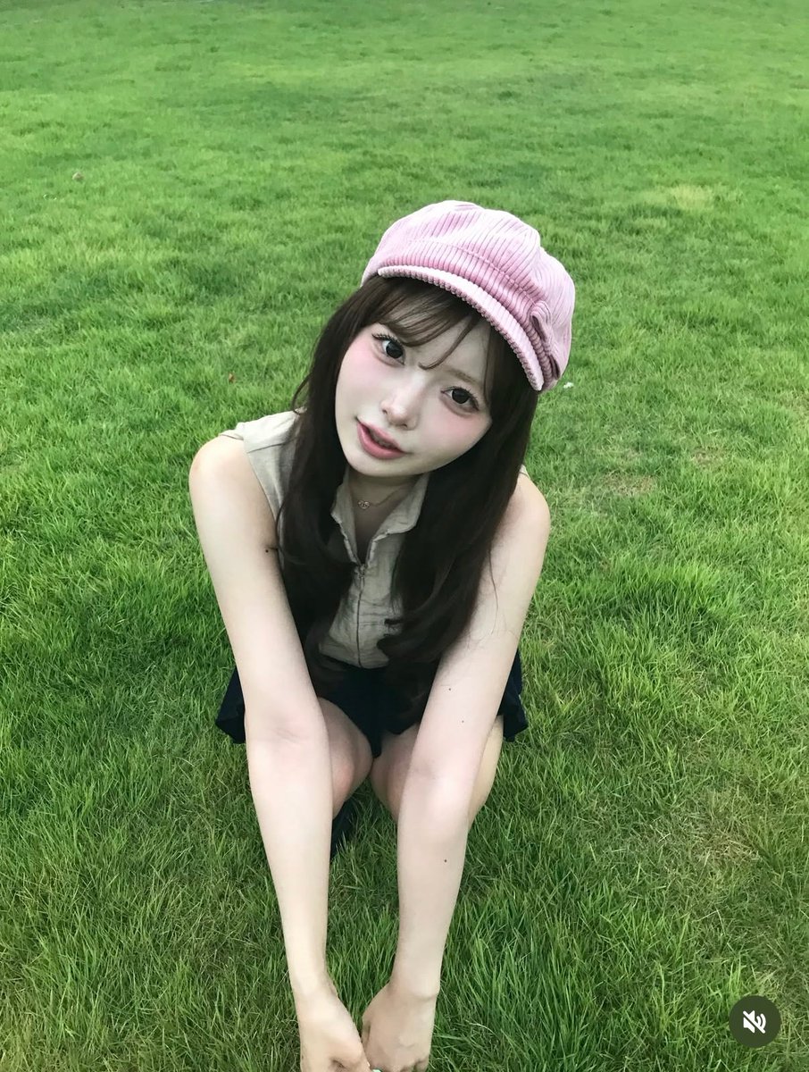 Yn14ba's tweet photo. ひなこちゃん有益ストーリー有り難すぎ、、、美意識高いウォンナの真似してなんぼやで‼️‼️ https://t.co/WhoDqnEwFV