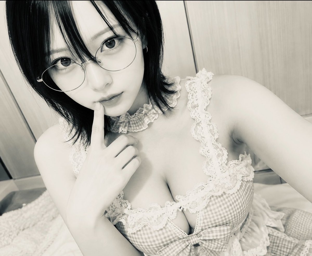 yozorachandayo's tweet photo. 今から♡リクエストに答えた格好で♡ https://t.co/ZyjStUqWqw
