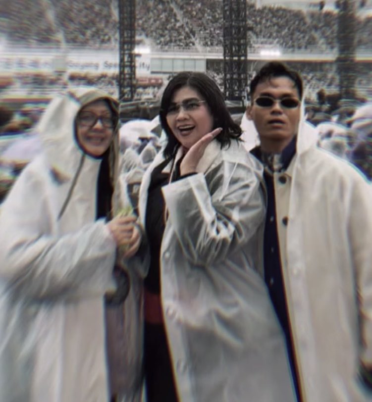 oohtenn's tweet photo. Last,this is the only pic she send to me as proof before we make a deal and i paid the payment (1000baht = 530000.00 rupiah) ammount mcm ni pun hamak duk scam,in her ig dh siap pergi makkah but act like this? Shame on you entah2 pergi buat ibadah pun pakai duit haram 😪 shiballll https://t.co/WZixTqbeXf