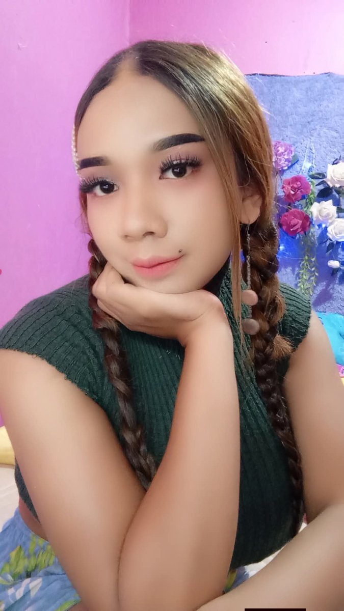 puteriwaria's tweet photo. Cari pacar brondong area pamulang aja no jauh jauh 🙄 #wariapamulang #wariatangerang #wariaciputat #wariaBSD #wariakontolgede #wariasange #shemale #shemaleLover #cder #gaypamulang #gayciputat #gaybrondong https://t.co/CVwtzA4XeR