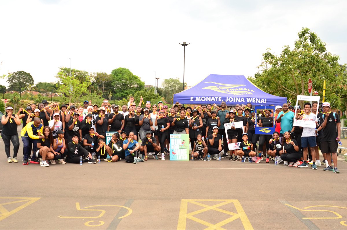 ZwakalaAthletic's tweet photo. People’s Run, thanks to the lovely community, join the next run on 11 October @aQuelle https://t.co/WhFxh8Buo6