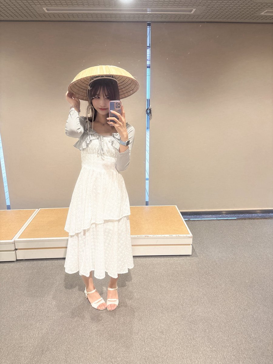 Nagisaaama's tweet photo. ootd之气得我斗笠都歪了👺 https://t.co/niHH4JR06u