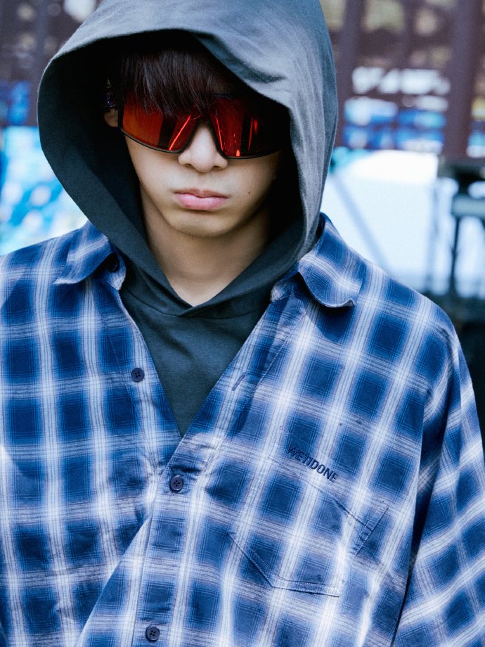 YaochensClub_TH's tweet photo. 小琛哥 de Studio Update - 260927
🎵 7 Times Music Live Festival - Rehearsal

เต้นไปเต้นมา เสื้อกลายเป็นสีไล่เฉดซะงั้น

#YAOCHENx7TimesMusicLive 
#YAOCHEN #姚琛 #야오천 #เหยาเชิน https://t.co/hg7xKBvwoJ