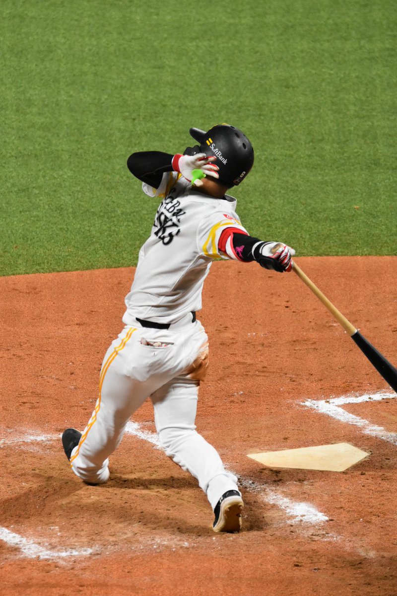 ik_numbersix's tweet photo. やっぱりこの方のフォロースルーはたまらん🤤 https://t.co/FPGBqY54y2