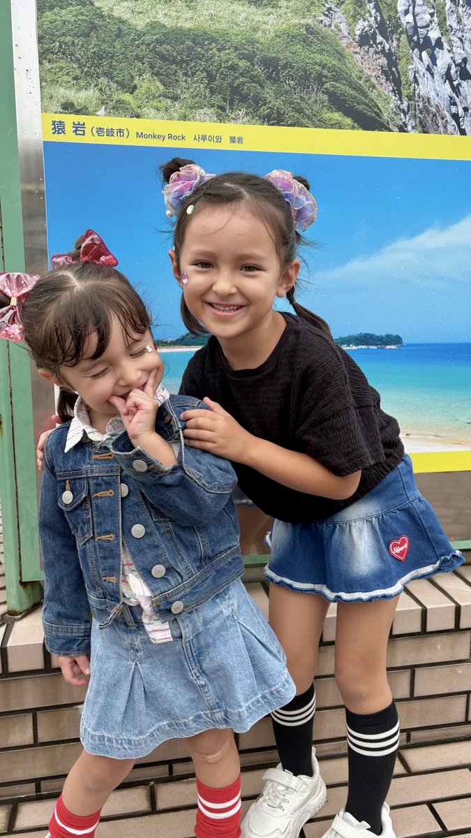 NamiCamipinkids's tweet photo. すいとーよありがとうございました!!💖
ポートタワー撮影会もばり楽しかった🥰🤍🩷
次回は10/25会いに来てね〜🍊🍉
#NamiCami #pinkids https://t.co/QZvVaiR5XH