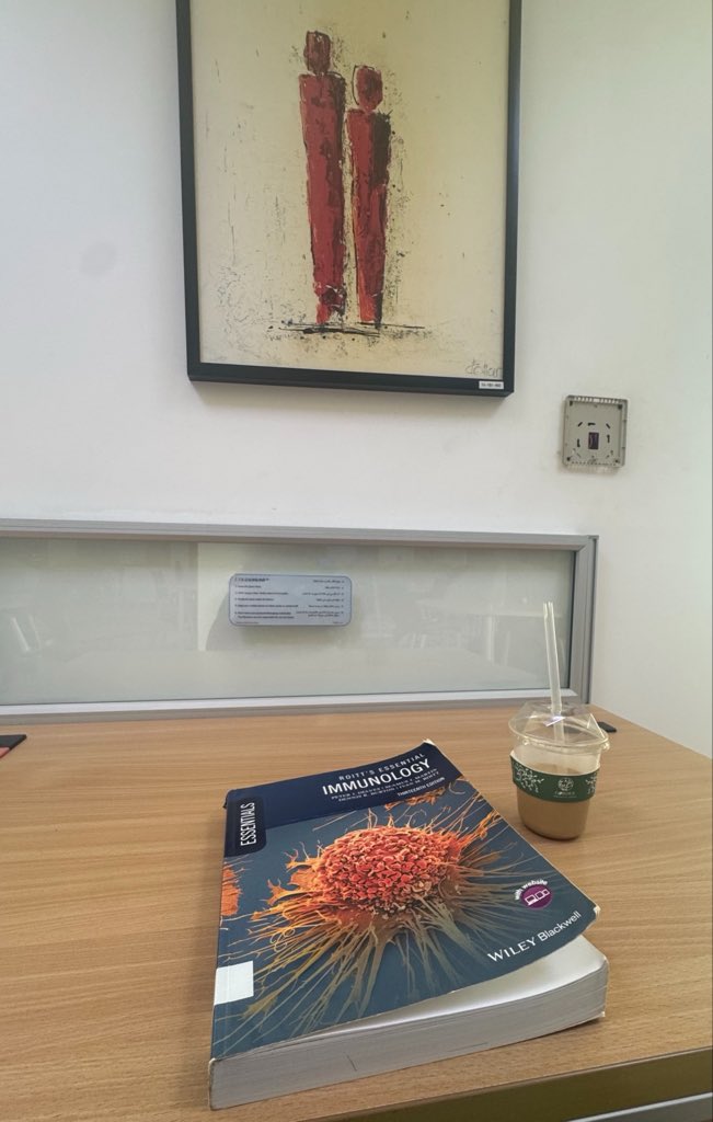 _i1ulu's tweet photo. I've realized that the best thing in my life is studying. https://t.co/nucmg7IxLq