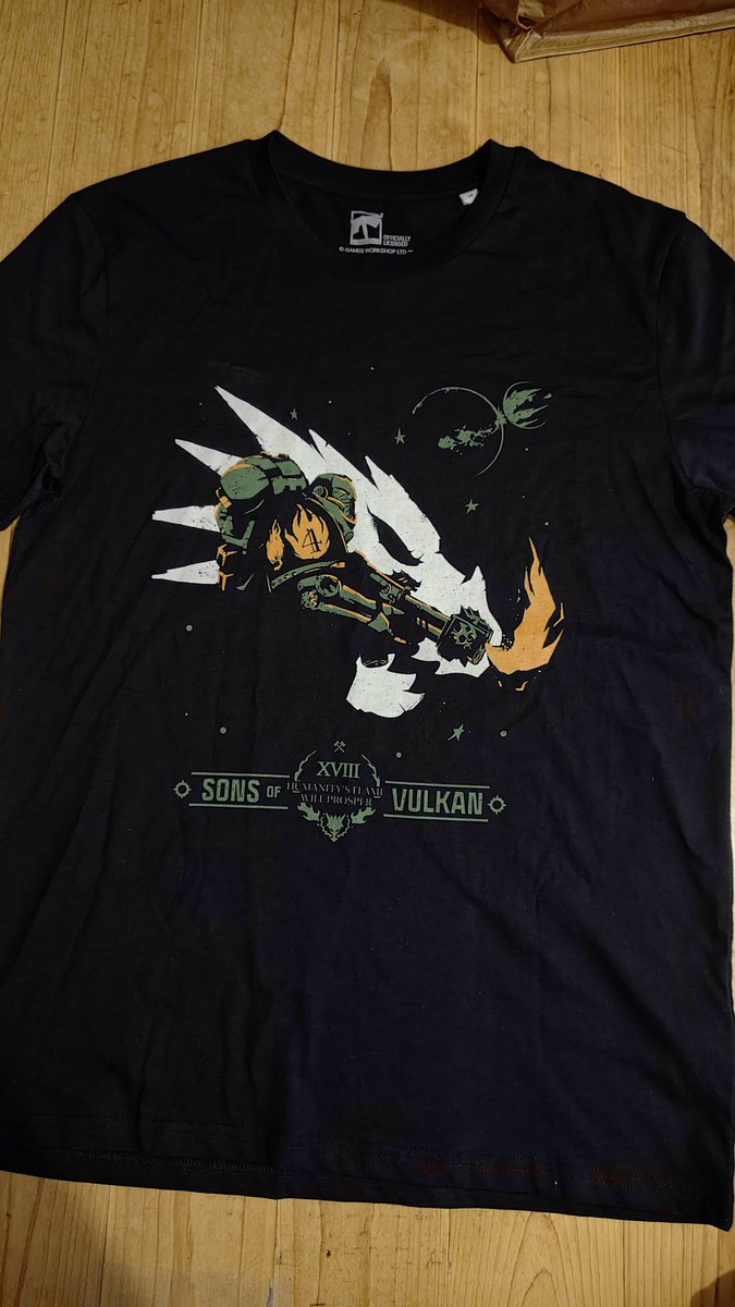 Guardian_Grace7's tweet photo. ウォーハンマーのオフィシャルストアから購入していたTシャツが到着

メインのサラマンダーとサブのアイアンウォリアーで2枚購入

高い買い物だったけど満足度はとても高い https://t.co/p2i2GsqzO8