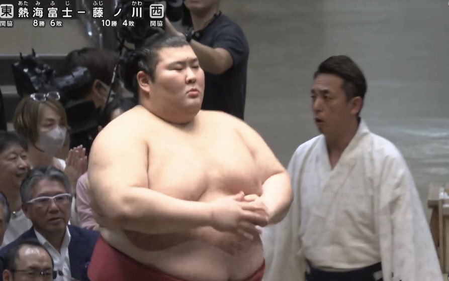 suikyo396's tweet photo. #sumo #熱海富士
チーム伊勢ヶ濱 https://t.co/0xcfybq2KB
