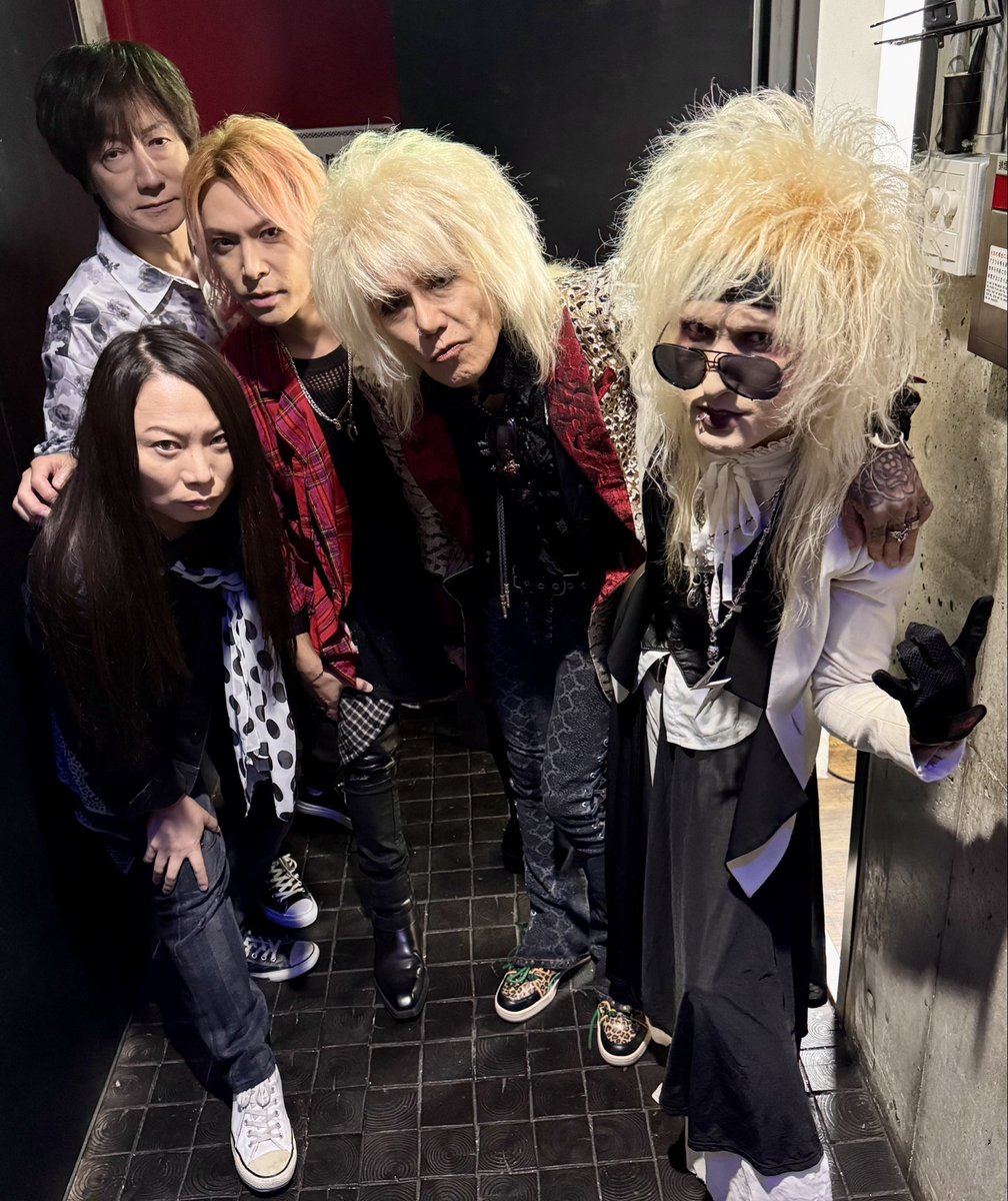 Toshi_Bass_A's tweet photo. ZIGGY REBORN TOUR 2026
皆様、応援ありがとうございました！！

次回は12月29日日本橋三井ホール
最高な年末にしましょう！！ https://t.co/aR3ako3mhl