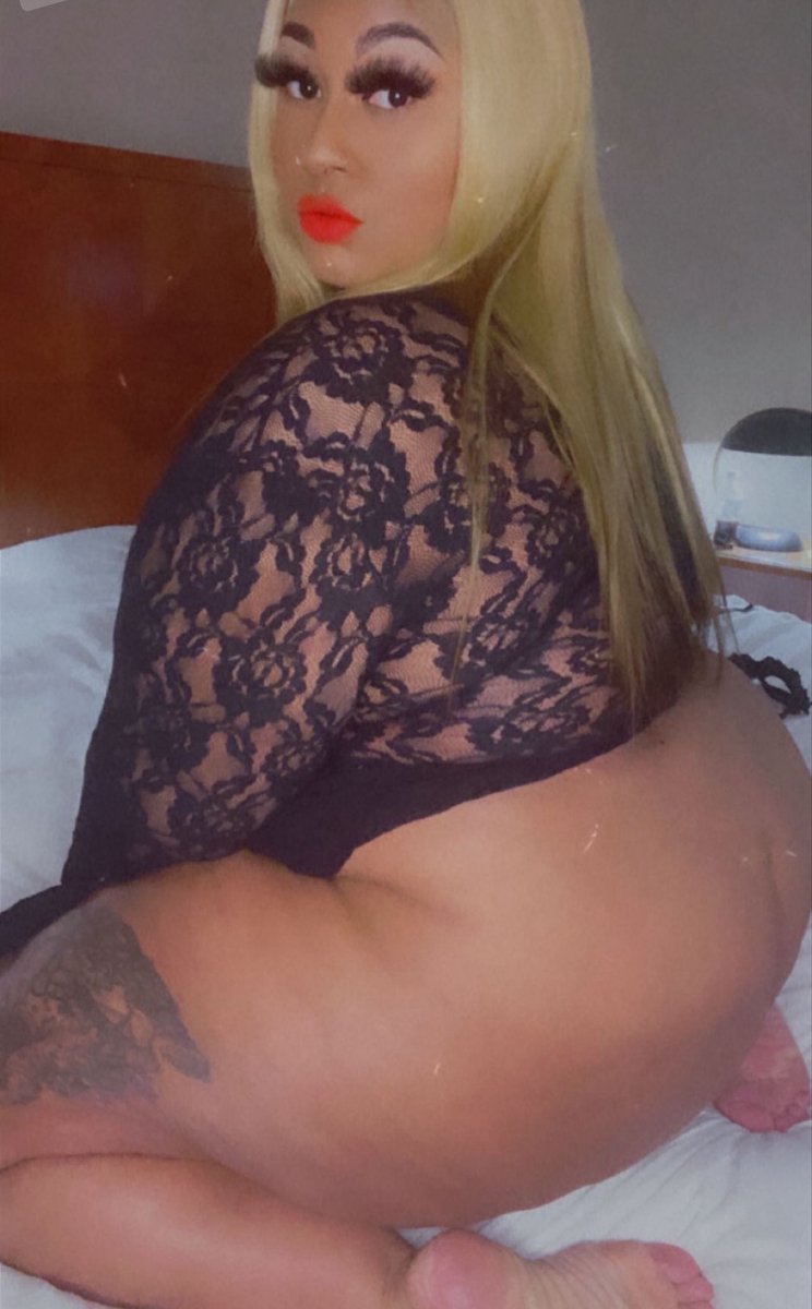 astoldbyginn's tweet photo. 📍Available! Newark, NJ📍

It’s raining outside…come see if you can get me wetter than the weather 😈😮‍💨🌧️💦 https://t.co/C9jjm9yXVB