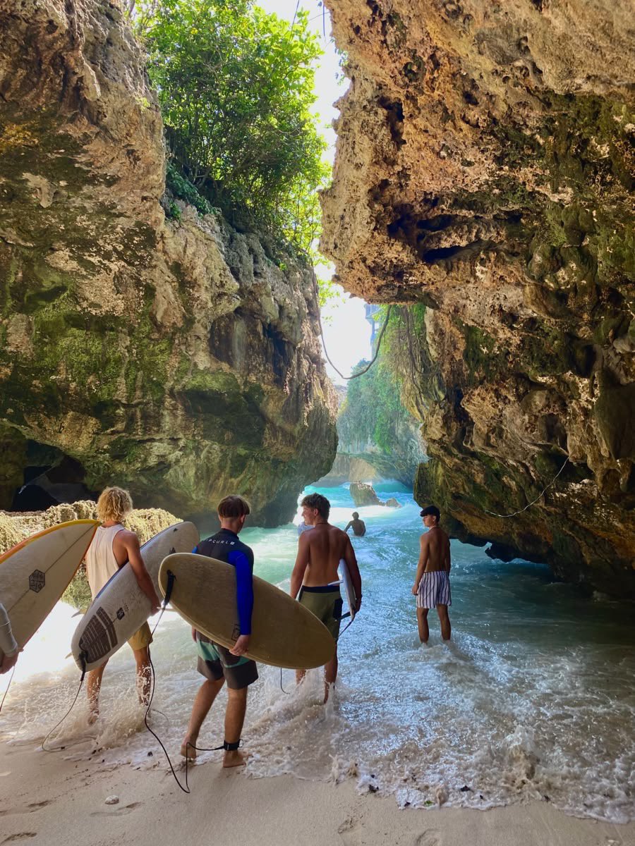 valleyjoin's tweet photo. People are everything.

Especially for founders and builders who wanna create immense value.

Most spend their entire lives surrounded by the same people, putting this aspect on the back burner.

What if u met a new person every other day who was aligned with where you wanna go?

The list is online. Join for early access.

https://t.co/RJIbSuYr0O