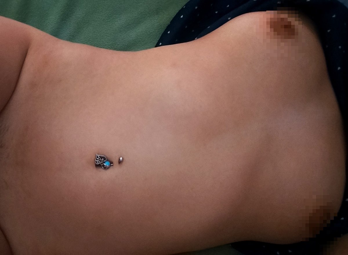 mvvy_ra's tweet photo. tummy :p https://t.co/3avUxY2pfJ