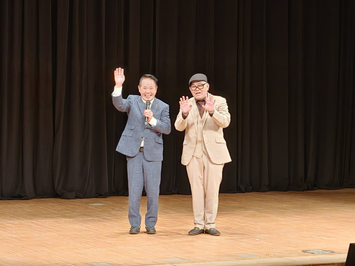 arks1777's tweet photo. おしゃべり大好き48浜松公演
w
#兵動大樹 https://t.co/LhIDOZHr7u