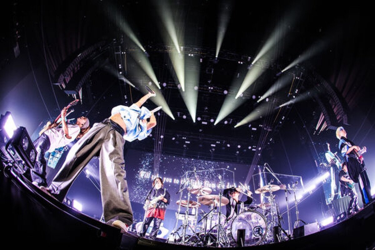1CHANCE_FES_fc's tweet photo. /／
ライブ情報
1CHANCE FESTIVAL 2026
@ 熊本農業公園カントリーパーク
\＼

🗓️2026年9月27日(日)
⏰開場9:00／開演11:30

UVERworldの出演は、16:55〜です🌟

📡配信中！急げ！
https://t.co/72k2WnNXt4

#WANIMA #ワンチャンフェス #UVERworld https://t.co/iyvKLQs3iS