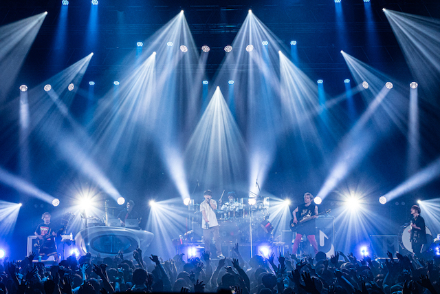 1CHANCE_FES_fc's tweet photo. /／
ライブ情報
1CHANCE FESTIVAL 2026
@ 熊本農業公園カントリーパーク
\＼

🗓️2026年9月27日(日)
⏰開場9:00／開演11:30

UVERworldの出演は、16:55〜です🌟

📡配信中！急げ！
https://t.co/72k2WnNXt4

#WANIMA #ワンチャンフェス #UVERworld https://t.co/iyvKLQs3iS