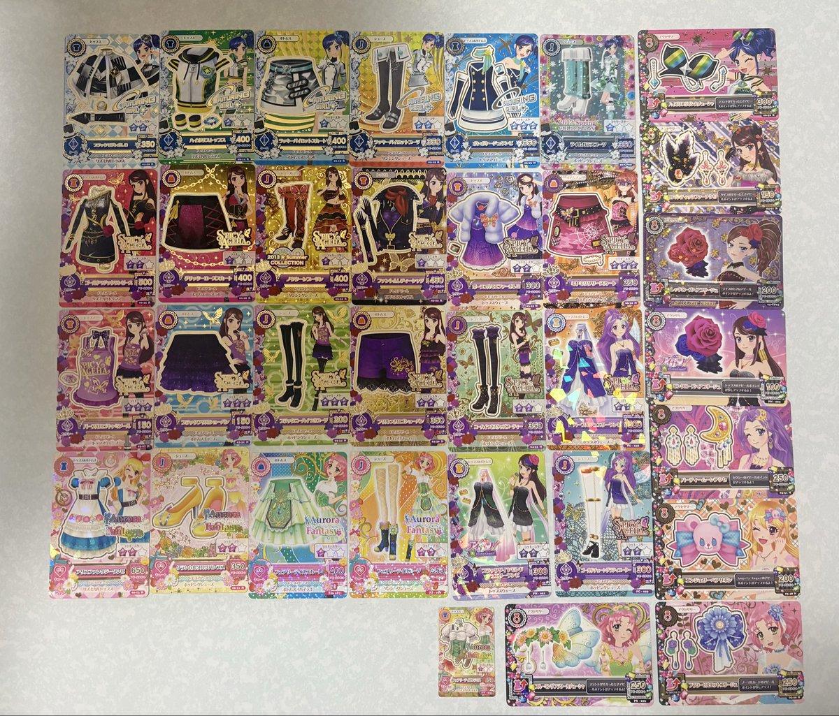cocoafun24's tweet photo. アイカツカード譲渡 買取

譲　画像のもの(リプに続きます)

求　PayPay+送料
　　(希望額の提示、レート考慮お願いします)

※全てスリーブファイルに入れておりましたが、素人保管のため神経質な方はご遠慮ください
※条件の良い方、まとめての方優先いたします🙇‍♀️ https://t.co/z4YjwN9d1D