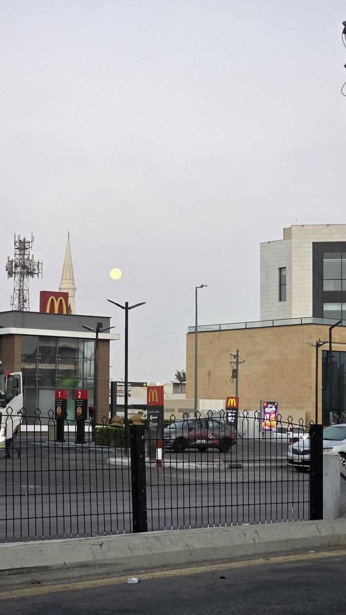 M_O_100's tweet photo. الجمال في ابهئ #صورة

@McDonaldsKSA https://t.co/KZOYVdnhZC