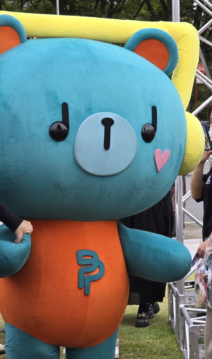 onigirisan3san's tweet photo. 一緒には撮れなかったけど会えたからうれしかった。あぼしゃべってた✨️

#PERMPOON 
#AVOCEAN 
#ご当地キャラカーニバル https://t.co/0hmQ8RxIfn