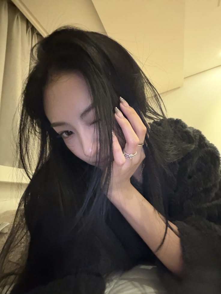 poisonedwime's tweet photo. close up and messy https://t.co/Cfdj0uB7xp