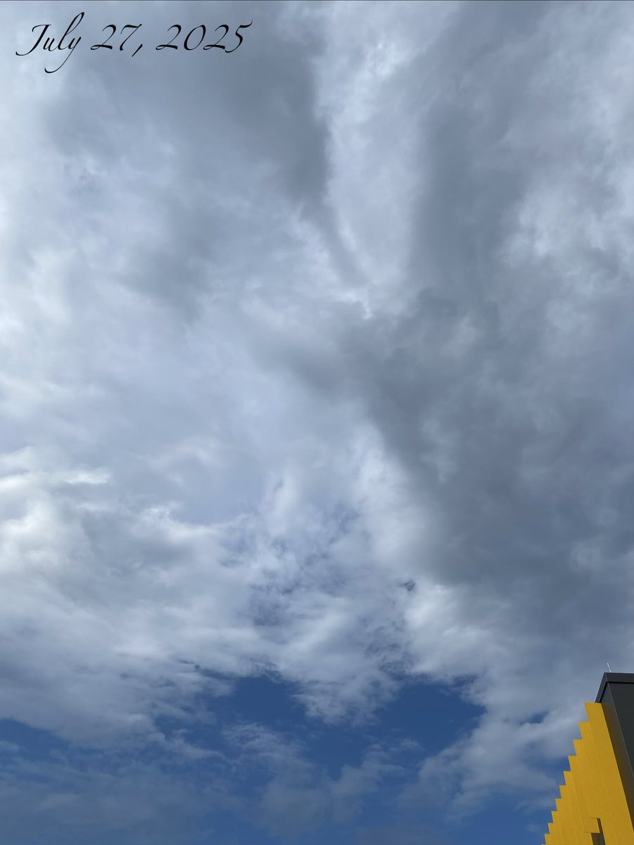 SkyArchive19's tweet photo. Just Another Way to See 

📸
Before / After ✏️ https://t.co/VbgZFiUdom