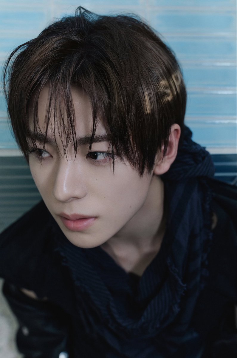 mar1nlee's tweet photo. side profile ฮีอะเนอะที่สุดของ คม ชัช ลึก ฉันชอบตานี่มาก ๆๆ อะ 💆🏻‍♀️🧎🏻‍♀️ https://t.co/BdS1FBsUMN