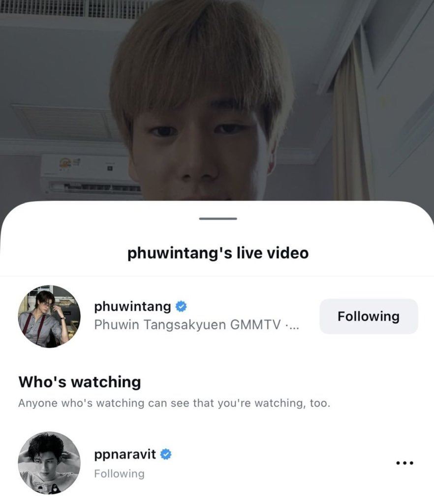 _softaura's tweet photo. i know from this they'll surely meet, cos if one of them feels sad, they always make sure to meet up 🥺🤍 https://t.co/6fnkqlLsrI