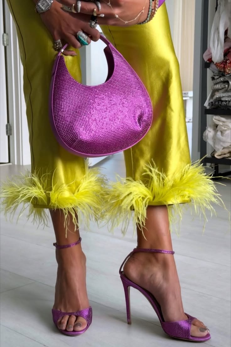 _herlore's tweet photo. when two loud colors decide to get along https://t.co/qv4OHoGAre