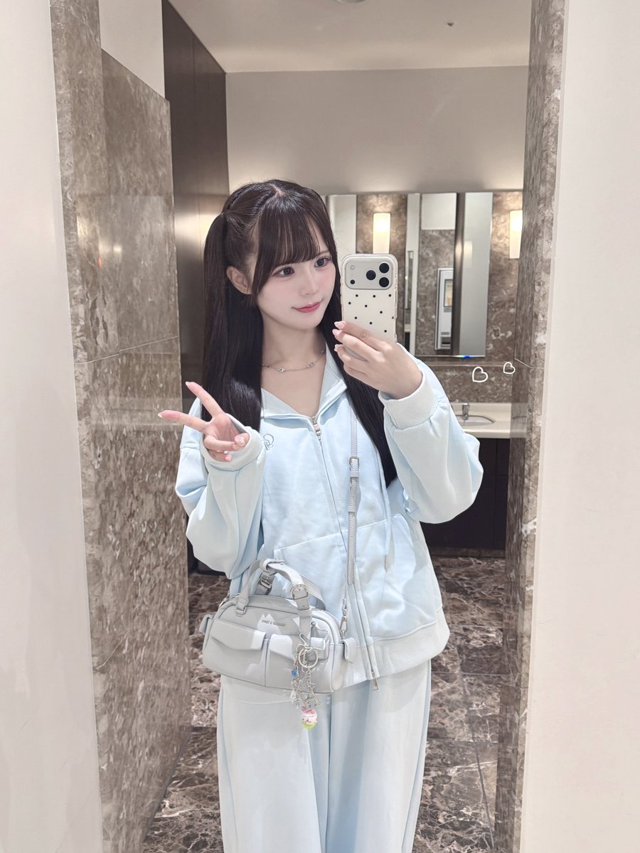 hikarunroll_'s tweet photo. SHEINでダル着買ったら大当たり🩵
生地も良すぎたしベビーブルーの色味が可愛いくて神ჱ̒՞ ̳ᴗ ̫ ᴗ ̳՞꒱ https://t.co/Qe19rxrF5G