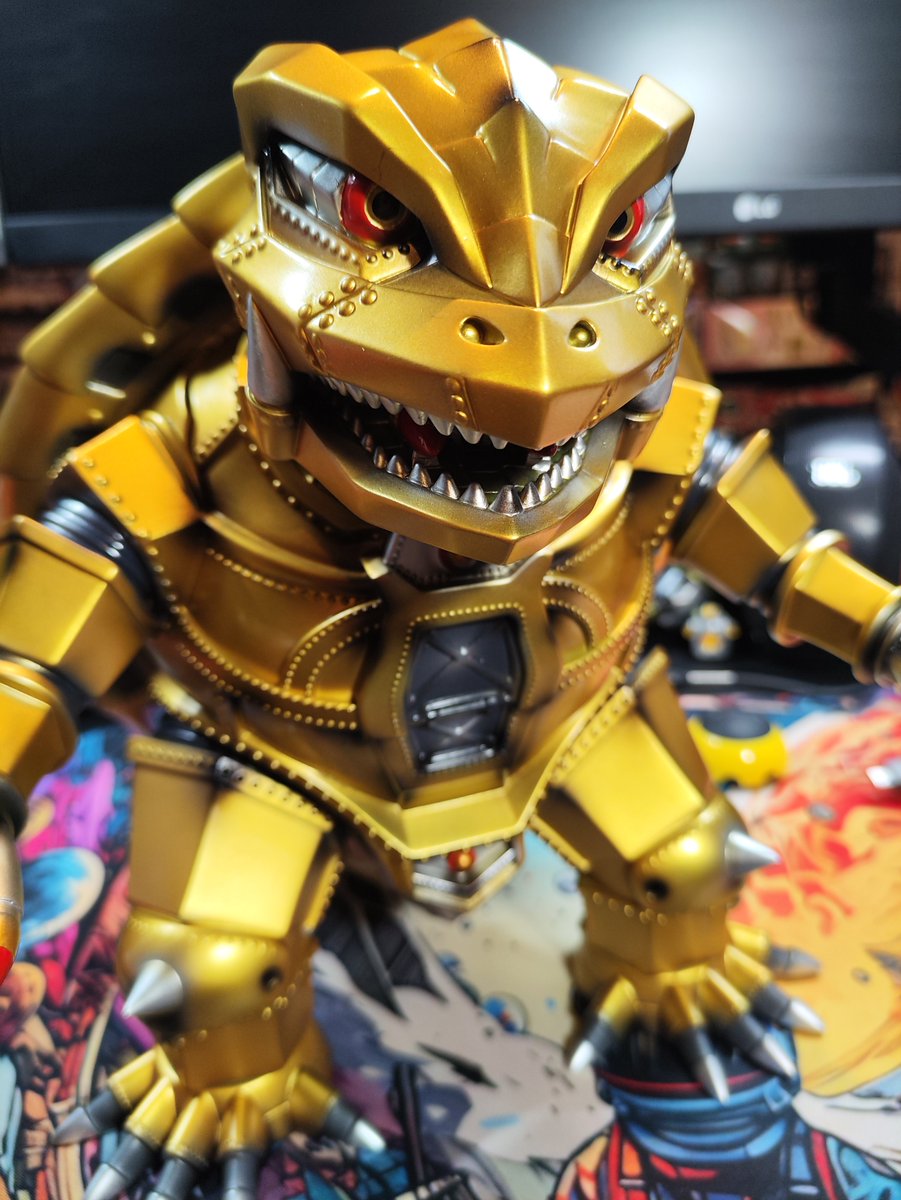 MaskedKashima's tweet photo. こちらのMecha Genbura Goldことメカゲンブラ当選しました‼️🎉
まんだらけとかで何度か見かけたことある素体でしたが、瞳があるような塗装が気に入って応募❗🤖🐢
メカメカボディにゴールド塗装がベストマッチ❗🟡✨
#BLObPUS #PLANETX #ソフビ https://t.co/gFBQz54wA5