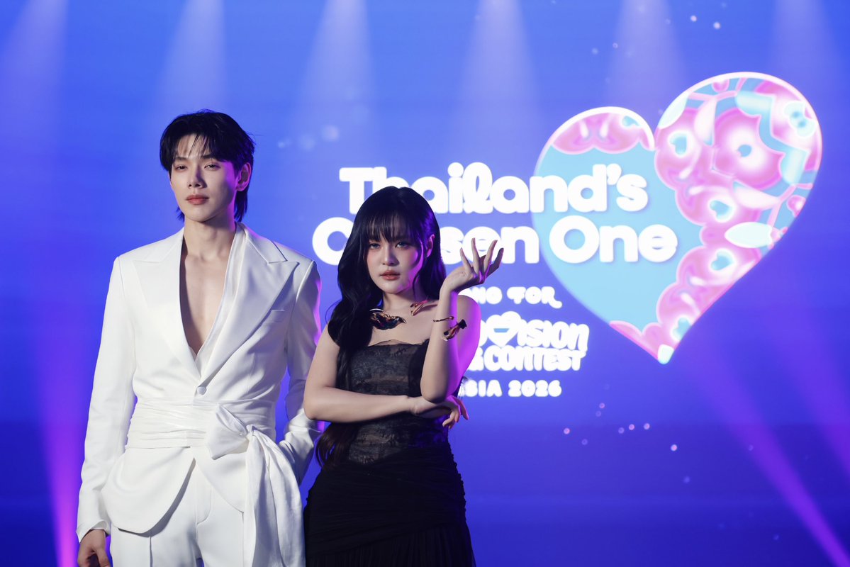 OPENLABEL_TH's tweet photo. มาแล้ววววววว ❤️‍🔥 
LIVE NOW! ทางช่อง 3HD 
ส่งกำลังใจให้กับ “ต้าห์อู๋ พิทยา“
ในรายการ “Thailand’s Chosen One” 

ฝากโหวตหมายเลข 7 ทีม “MANGxDAOU”  
ด้วยนะค้าบบบบบ 🙏

VOTEno7 for MANGxDAOU
#DAOUxTHCSO_DDAY
#MANGxDAOU_THCSO
#DAOU #ต้าห์อู๋ 
#ThailandsChosenOne https://t.co/c85QP40yiP