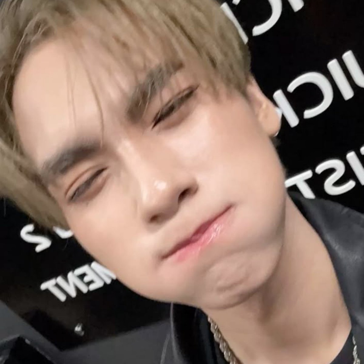 forpatji's tweet photo. patji and his cute lil habit of puffing his cheeks 🤏🏻 https://t.co/NzSergD4WW