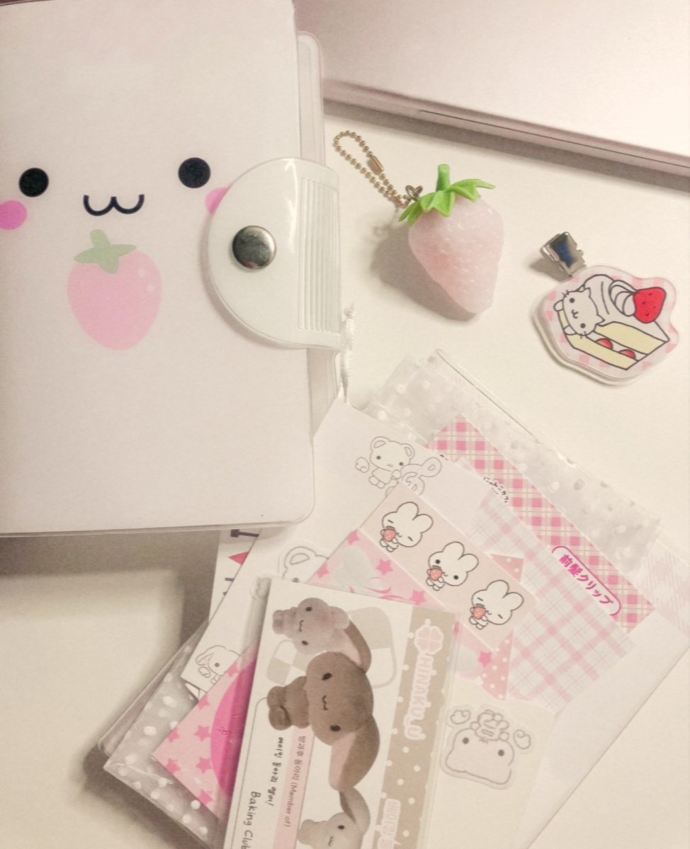 rriiwwoo0's tweet photo. #일상계트친소 #원도어트친소 https://t.co/1IfOGDYEao
