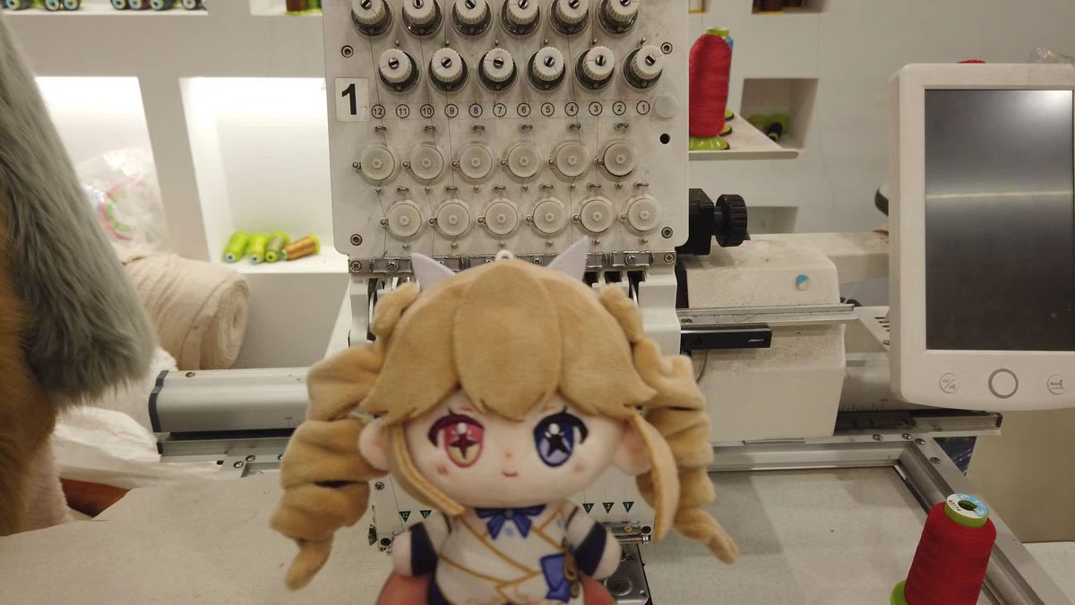 Miemieni_goods's tweet photo. I make a Lovely gwen plush doll 🪡✂️
#plush #gwen #plushdoll https://t.co/5KkmsFQMtB