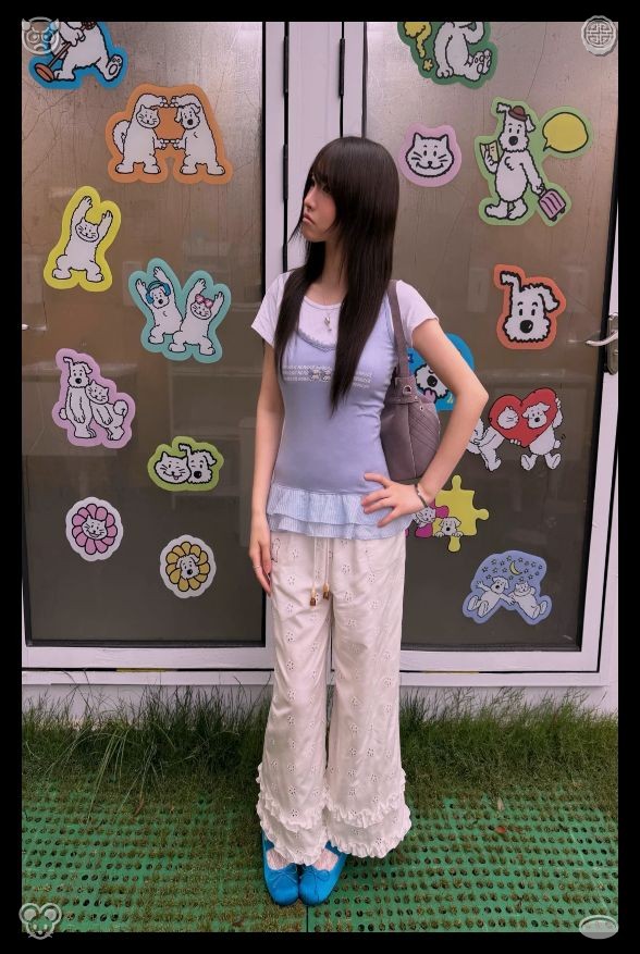 mhd_ali_98's tweet photo. 🌟Video game with brother Won, joyThe young Elara leaned into him, her head on his shoulder. “It’s because of the love,” she said. “Love keeps it alive. Love keeps the stories alive. Love keeps us connected, even across time and distance. That’s the magic of this garden.” https://t.co/8KX9TKFlq5
