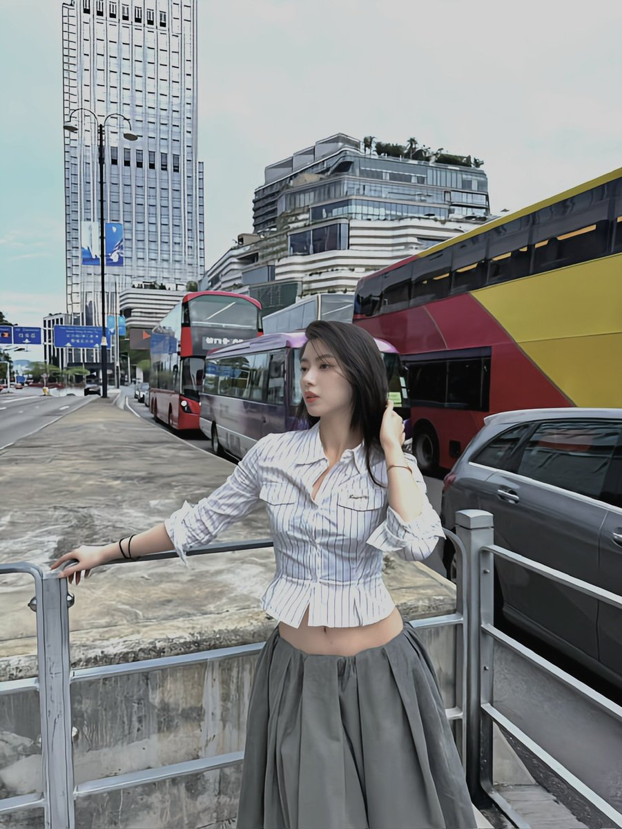 dlkalasenja tweet picture