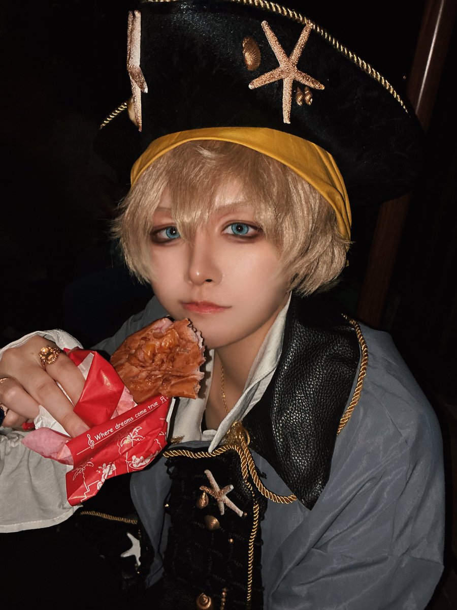 service_ended_'s tweet photo. 肉🍖🎶
 #Dハロ仮装2026  #Dハロツイステ https://t.co/o1xI29KEgF