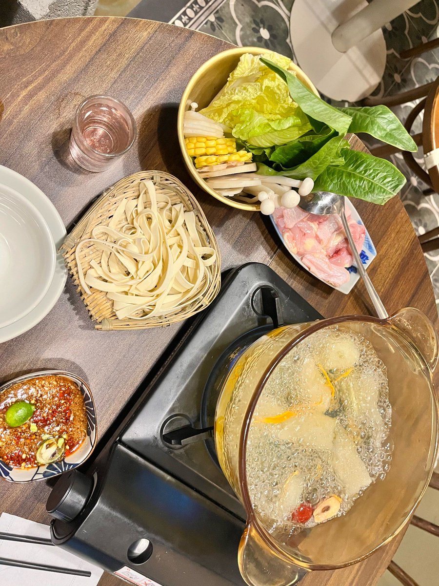 noahlan698705's tweet photo. It’s 2 a.m., the ramen pot’s still simmering, and you’re the only one here besides me. No rush, no small talk—just hot broth and a warm seat, whenever you need it. https://t.co/OGzHW657Dq