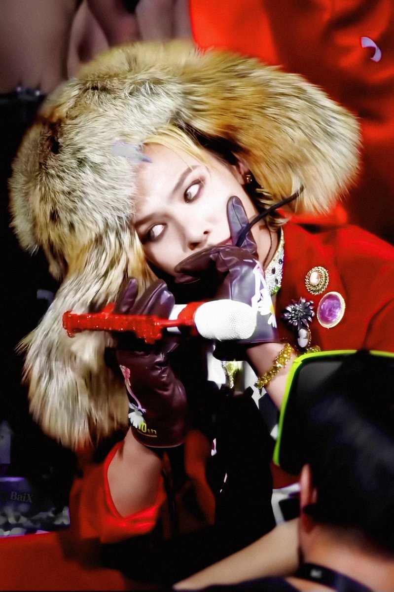 BaiX08180928's tweet photo. #GDRAGON https://t.co/XkMKAAiJx8
