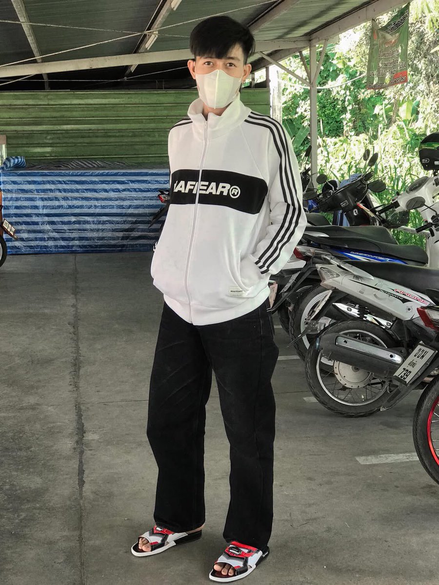 FuckYou5604's tweet photo. หาค่าขนม รับคอล ขายรูป-คลิป สนใจทัก🫶🏻😛 #สุโขทัย #พิษณุโลก #คอลเสียว #รีทวิต https://t.co/E7yaI6DL4s