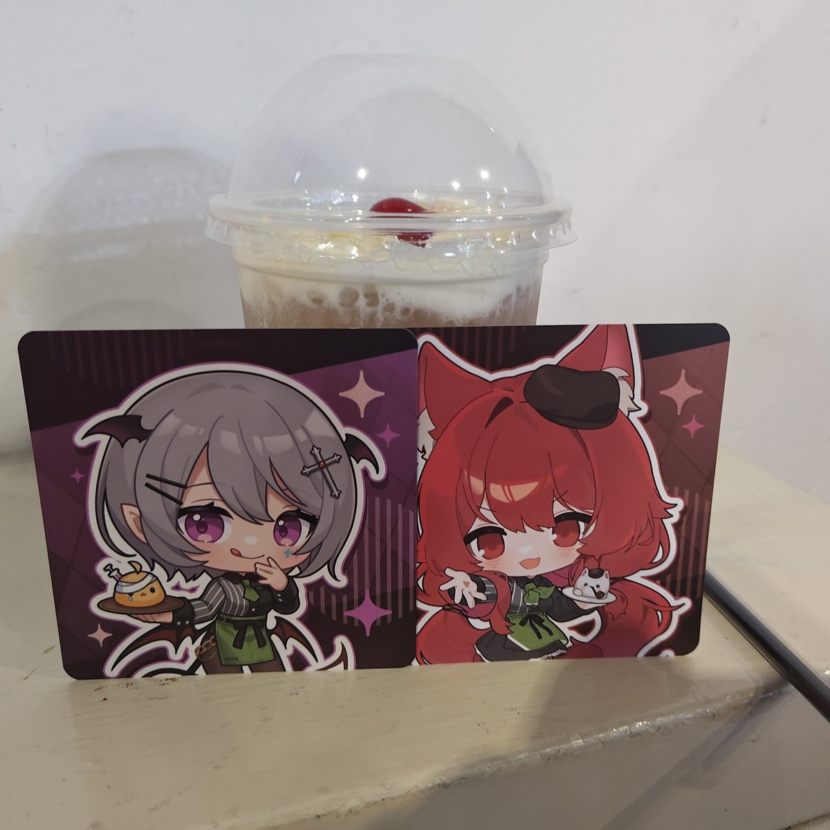 k0953895178's tweet photo. 好久沒有線下互動 很高興有機會可以玩一下~迷你罐跟櫻姐看到貓祭心滿意足 謝謝貓祭送的小禮物 謝謝辣椒們趕來主持活動 辛苦了 謝謝草咖啡舉辦的活動 最後偷戳一下臉頰😂
#媽祭快看 https://t.co/OCZtNeIEZp